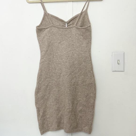 Cashmere Sleeveless Dress - Picture 3 of 5